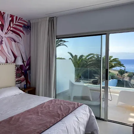 Marina Suites 9